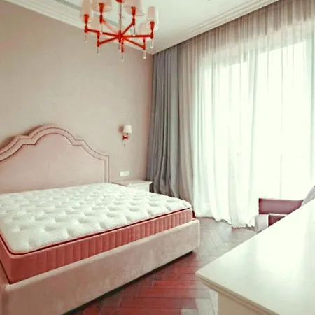 4 Bedrooms Indro Montanelli Gardens * Милан