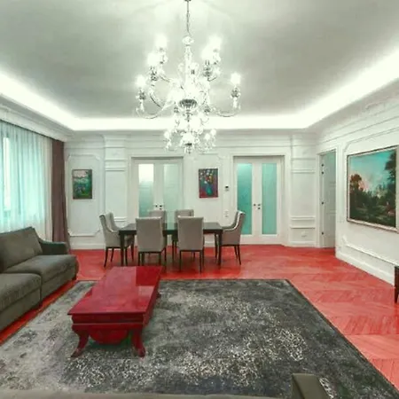 4 Bedrooms Indro Montanelli Gardens * Милан